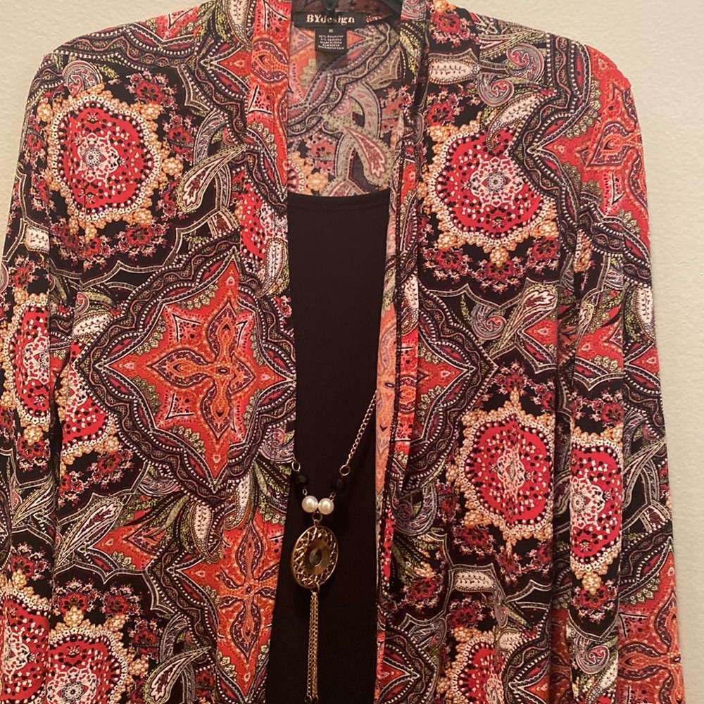 By design Medium Multi-colored long sleeve blouse. - Picture 2 of 5